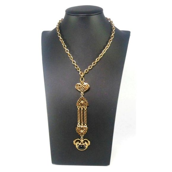 Unbranded Jewelry - Ornate Multitiered Dangle Regency Pendant Brooch Necklace with Onyx in Gold Tone